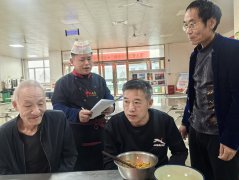 赵尧利：朝源煤矿食堂健康“掌勺人”